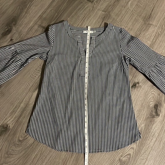 Blue and white pinstriped VNeck Tunic  with Flared Sleeves . - Picture 3 of 5